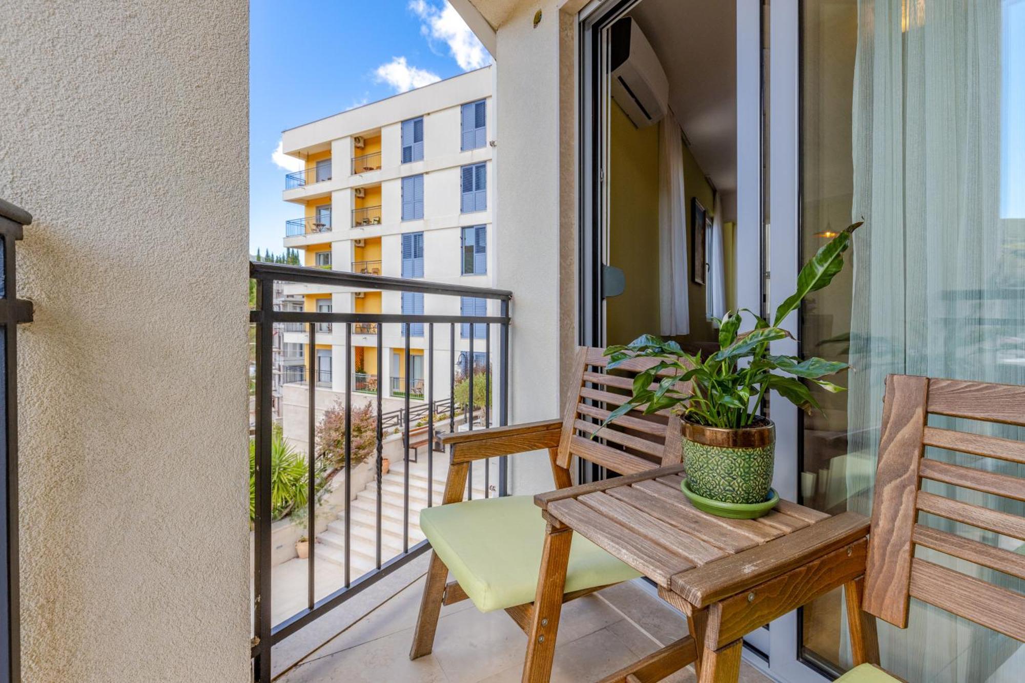 Apart Hotel M S Katunjanin Herceg Novi Eksteriør bilde