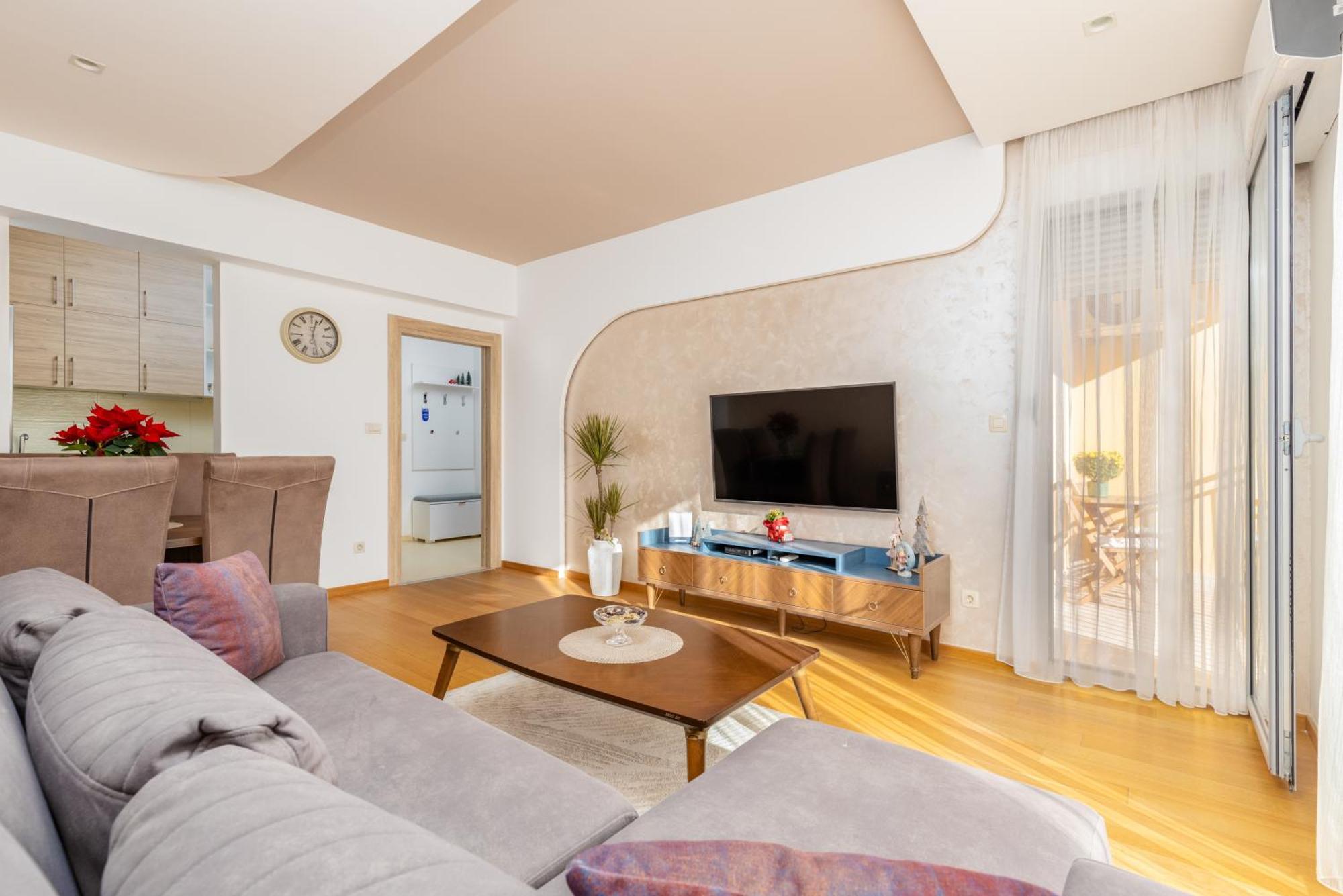Apart Hotel M S Katunjanin Herceg Novi Eksteriør bilde