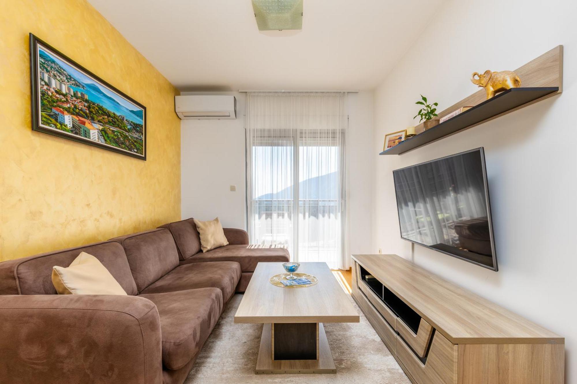 Apart Hotel M S Katunjanin Herceg Novi Eksteriør bilde